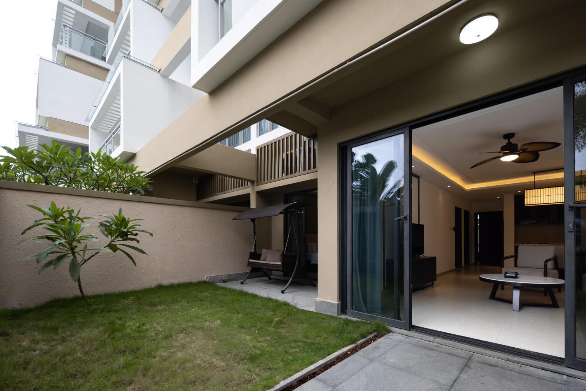 Iccssi Villa Haitang Bay Sanya Exteriör bild